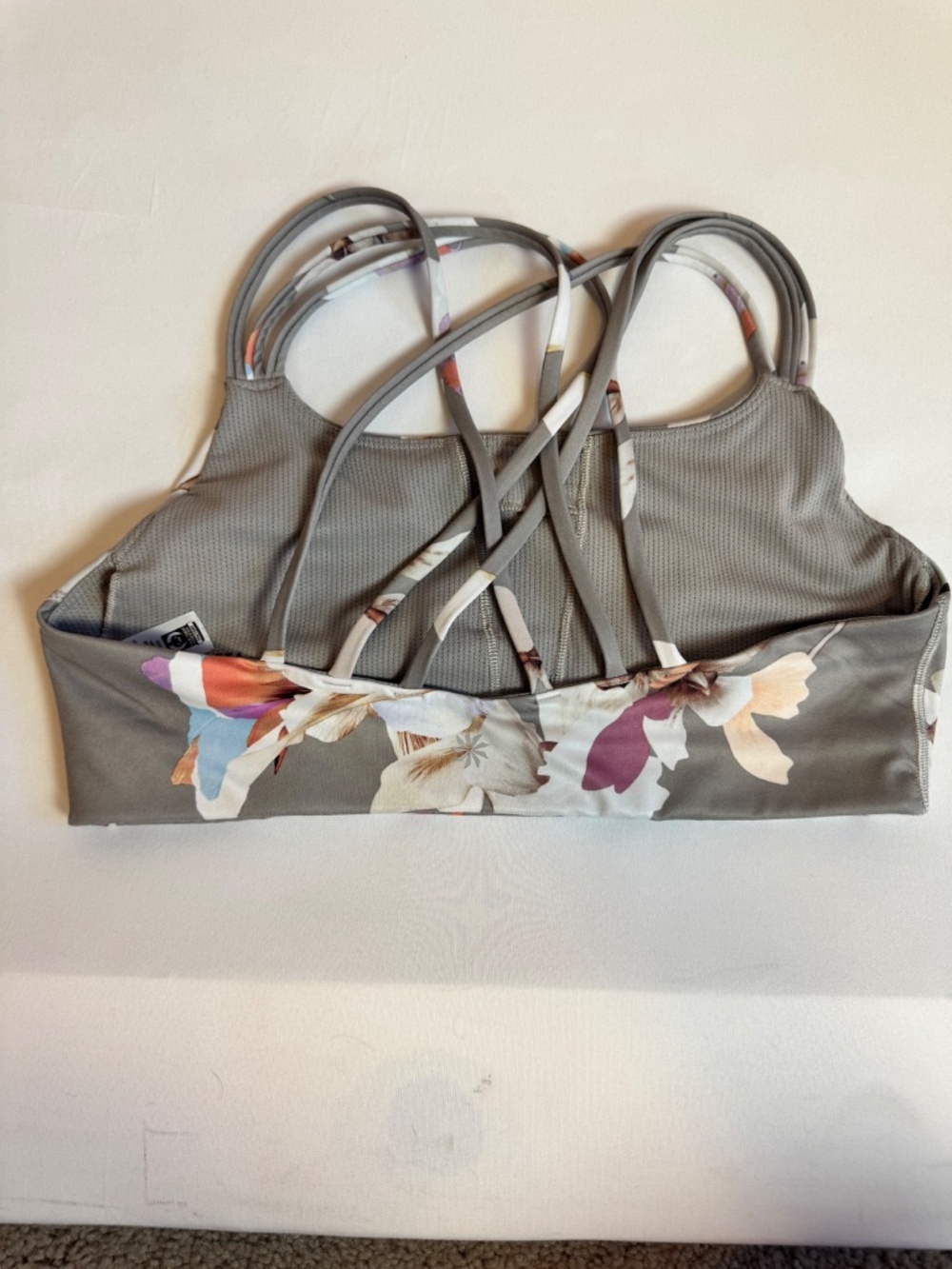 Athleta Hyper Focused Bra in Powervita Botanical Print Size Medium - Picture 2 of 3